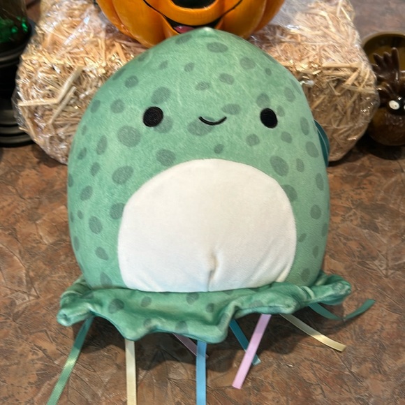 Squishmallows Forina the Jellyfish - Picture 1 of 6